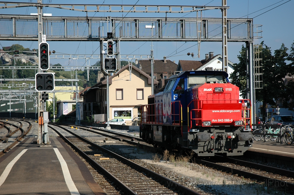2564-0025-100812.jpg - SBB-CFF Am 843.088-6 / Lenzburg 10.8.2012