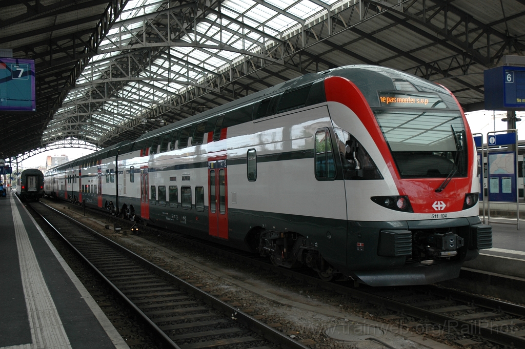 2567-0031-120812.jpg - SBB-CFF RABe 511.104 / Lausanne 12.8.2012