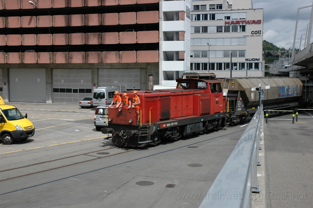 2574-0006-160812.jpg - SBB-CFF Bm 4/4 18432 / Zürich (Maag-Areal) 16.8.2012