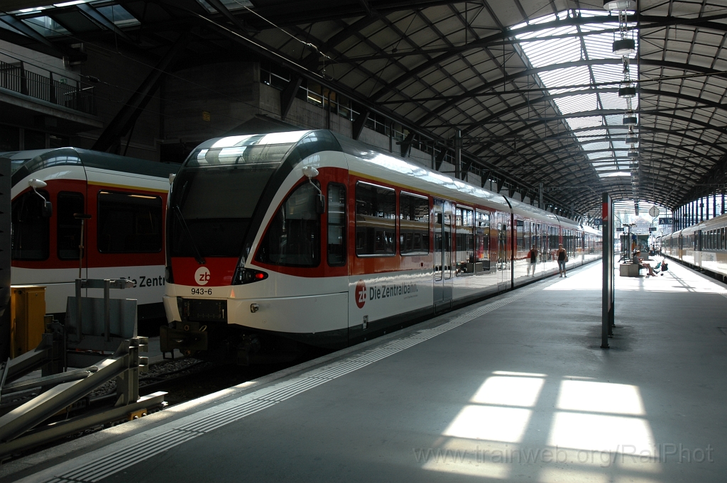 2581-0043-220812.jpg - ZB ABt 943-6 / Luzern 22.8.2012
