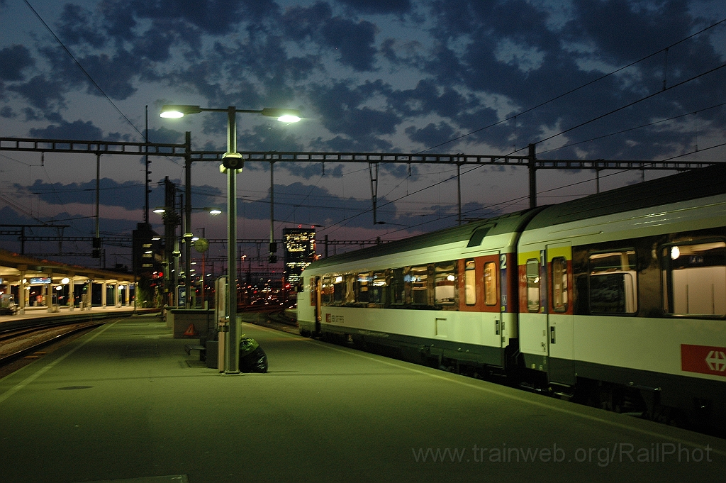 2588-0050-220812.jpg - SBB-CFF Bt 50 85 28-94 937-5 / Zürich HB 22.8.2012