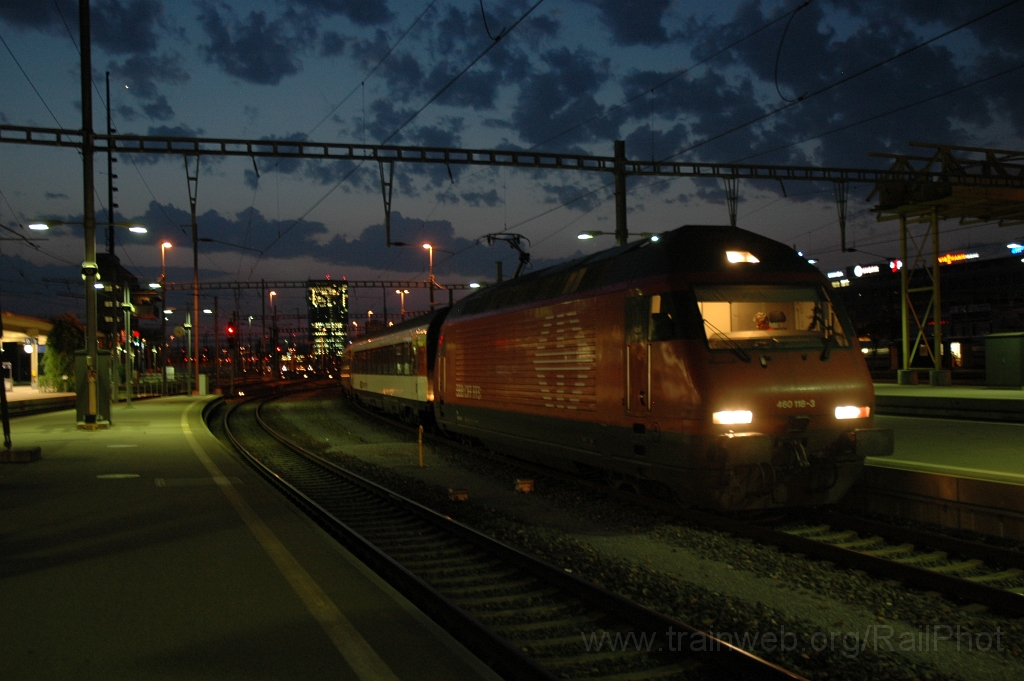 2589-0013-220812.jpg - SBB-CFF Re 460.118-3 «Gotthard» / Zürich HB 22.8.2012