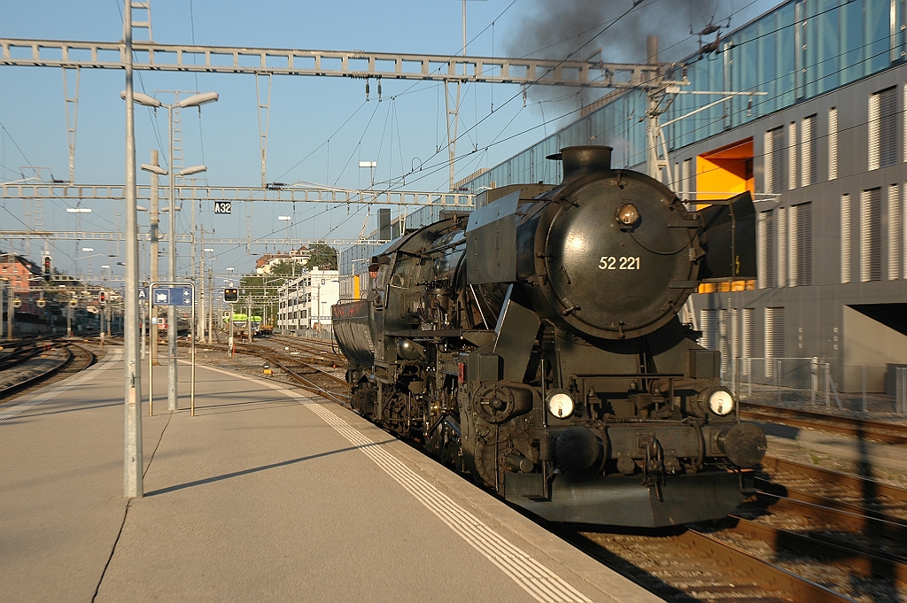 2604-0027-080912.jpg - VVT 52.221 / Neuchâtel 8.9.2012