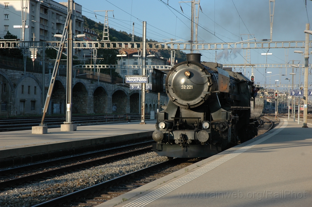 2604-0039-080912.jpg - VVT 52.221 / Neuchâtel 8.9.2012