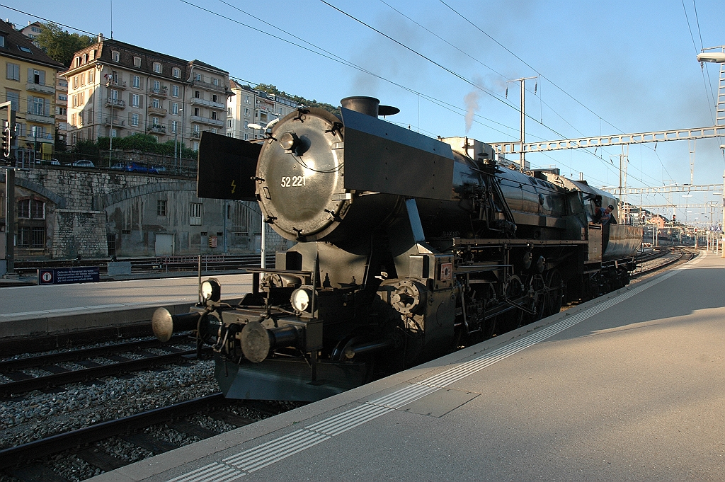 2604-0045-080912.jpg - VVT 52.221 / Neuchâtel 8.9.2012