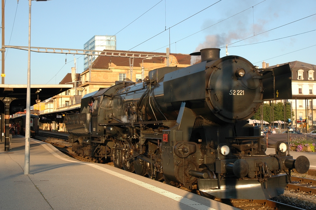 2604-0048-080912.jpg - VVT 52.221 / Neuchâtel 8.9.2012