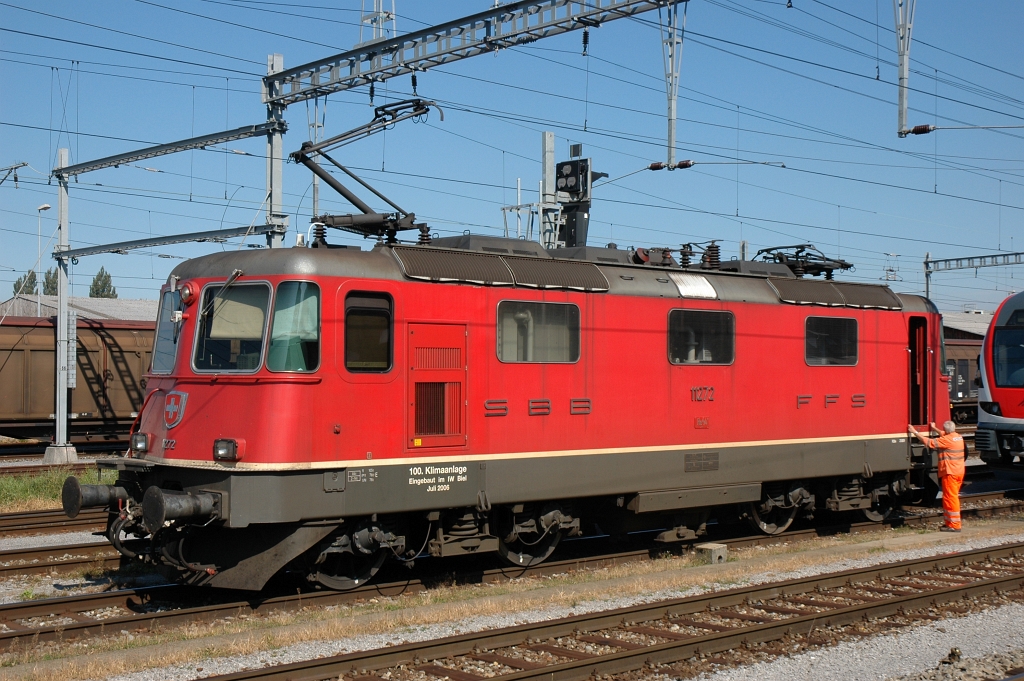 2610-0027-140912.jpg - SBB-CFF Re 4/4'' 11272 / St.Margrethen 14.9.2012