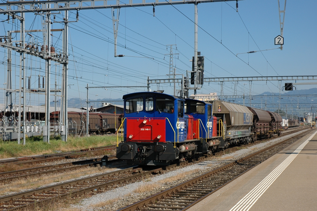 2612-0007-140912.jpg - SBB-CFF Tm 232.146-1 + Tm 232.108-1 / St.Margrethen 14.9.2012