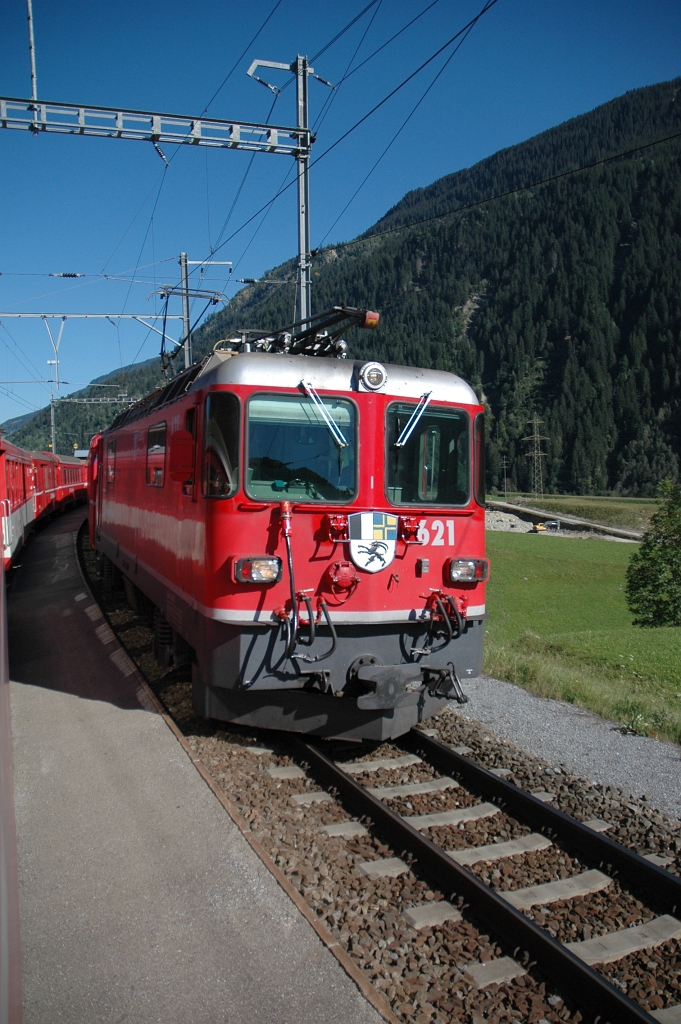 2617-0025-160912.jpg - RhB Ge 4/4'' 621 "Felsberg" / Rabius-Surrein 16.9.2012