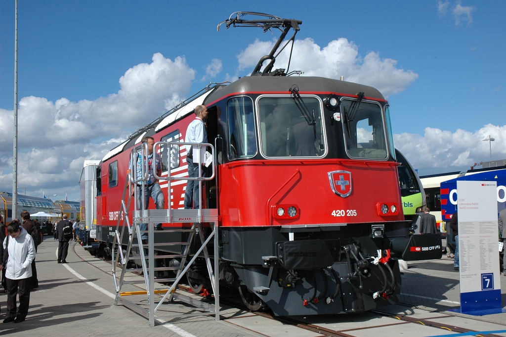 2621-0013-190912.jpg - SBB-CFF Re 420.205-7 / Berlin Messegelände 19.9.2012