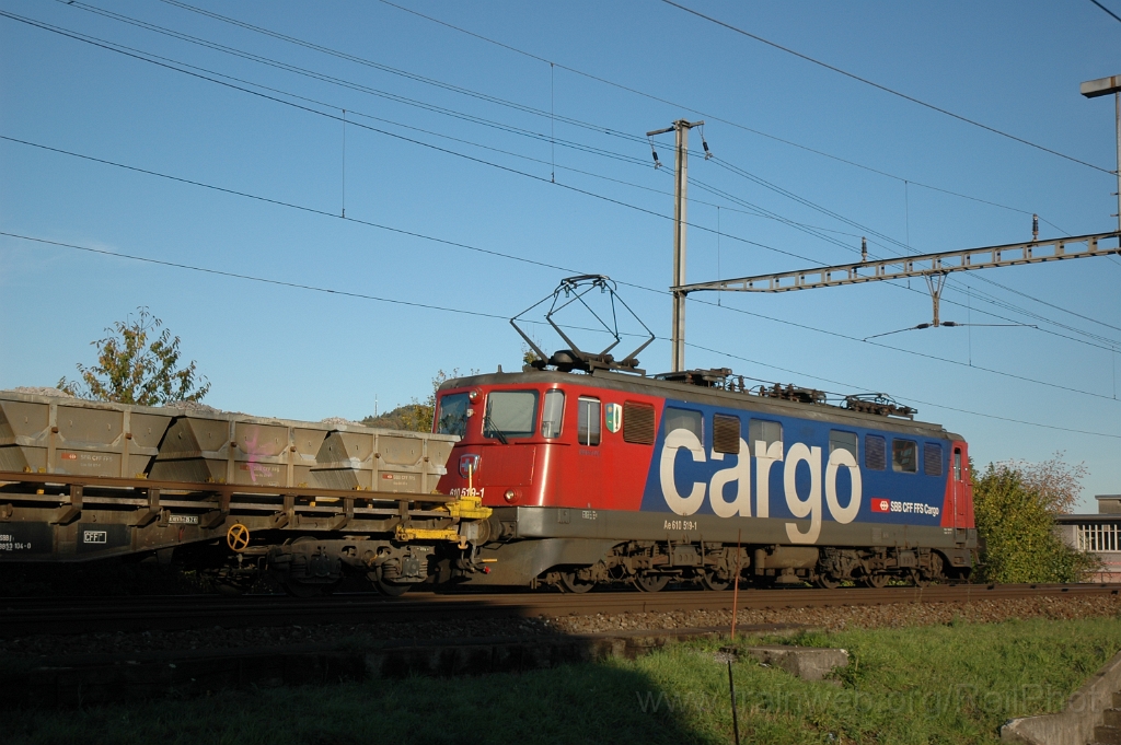 2660-0015-191012.jpg - SBBC Ae 610.519-1 «Giubiasco» / Killwangen-Spreitenbach 19.10.2012