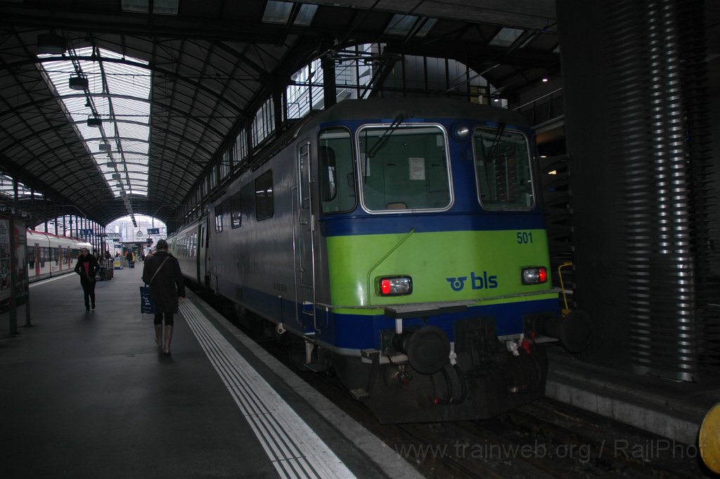 2673-0026-131112.jpg - BLS Re 420.501-9 / Luzern 13.11.2012