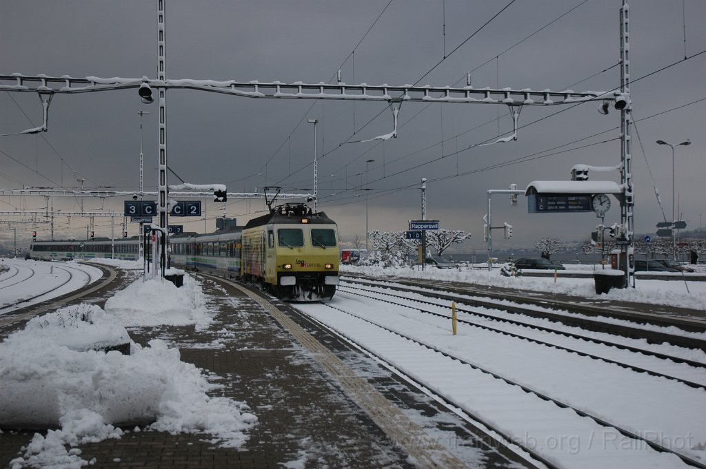 2684-0016-081212.jpg - SOB Re 446.017-6 «Login» / Rapperswil 8.12.2012