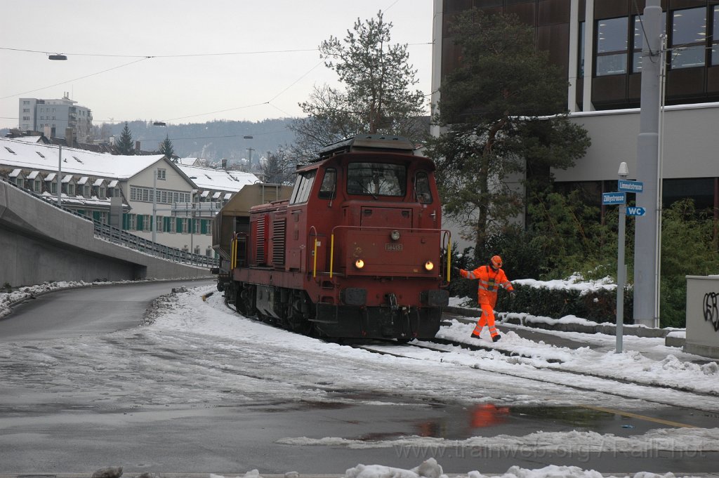 2685-0026-141212.jpg - SBB-CFF Bm 4/4 18413 / Escher-Wyss Platz 14.12.2012