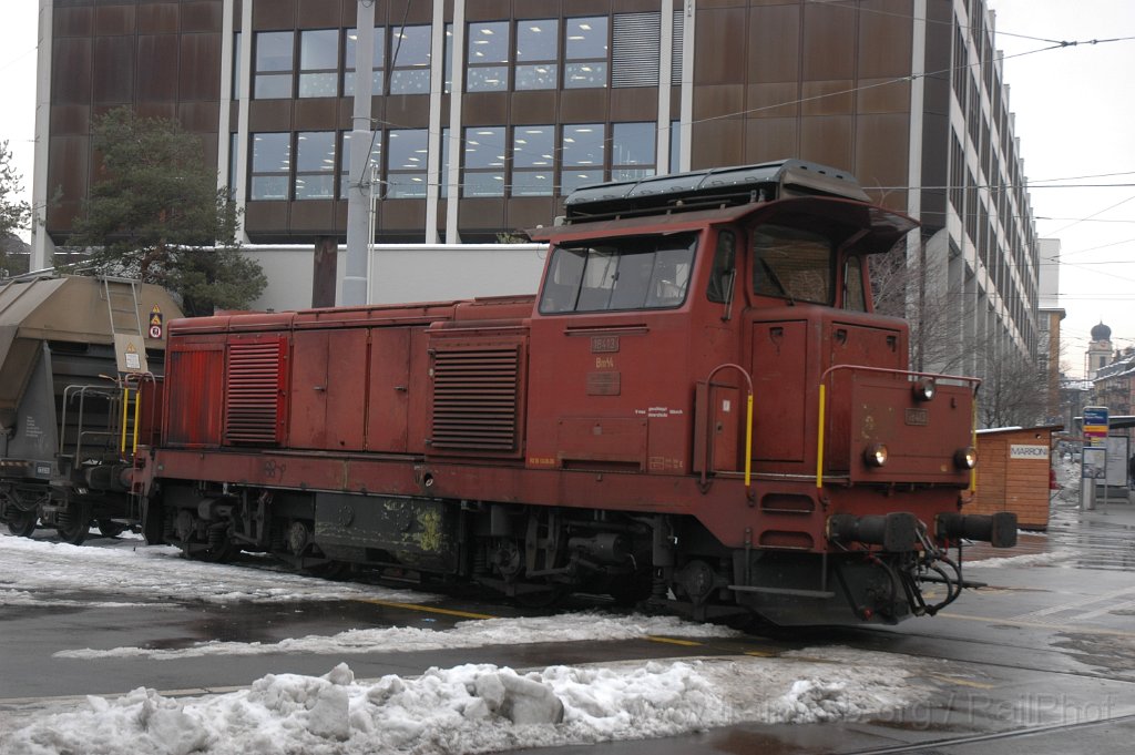 2685-0040-141212.jpg - SBB-CFF Bm 4/4 18413 / Escher-Wyss Platz 14.12.2012