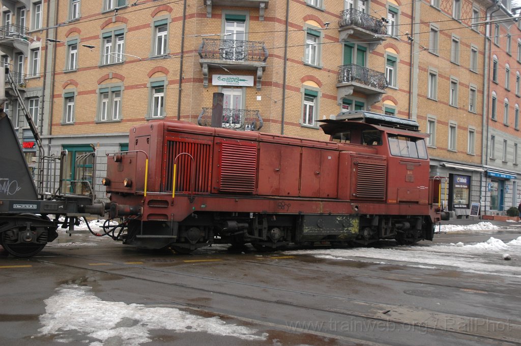 2685-0049-141212.jpg - SBB-CFF Bm 4/4 18413 / Escher-Wyss Platz 14.12.2012