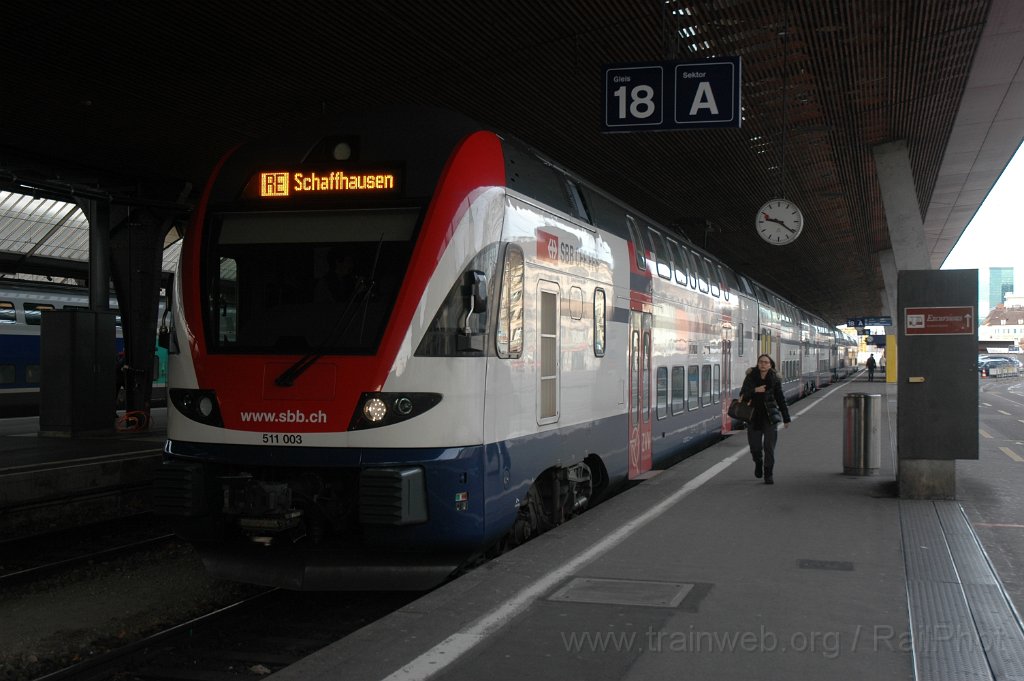 2686-0034-251212.jpg - SBB-CFF RABe 511.003 / Zürich HB 25.12.2012