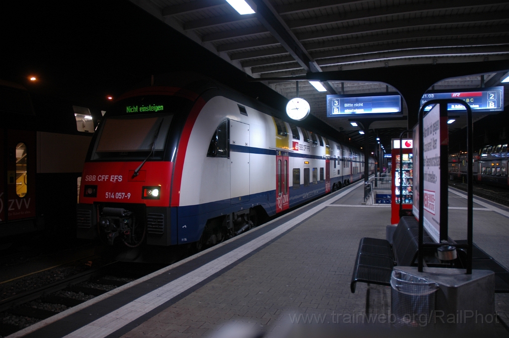 2693-0025-280113.jpg - SBB-CFF RABe 514.057-9 / Rapperswil 28.1.2013