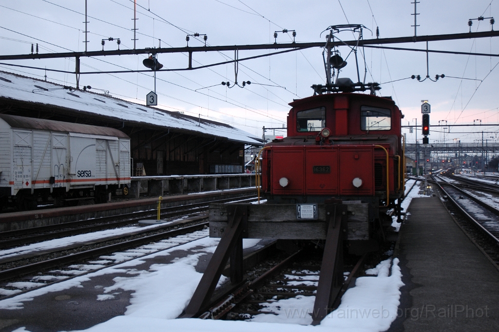2702-0014-170213.jpg - SBB-CFF Ee 3/3 16362 / Rapperswil 17.2.2013