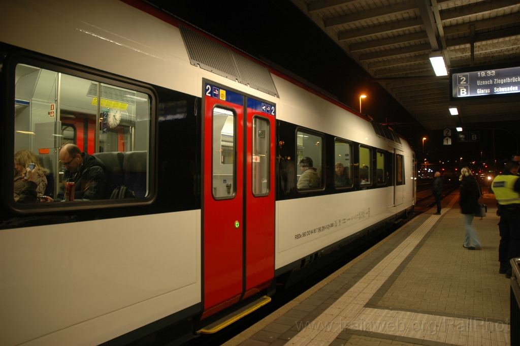 2710-0046-280213.jpg - SBB-CFF RBDe 560.295-8 / Rapperswil 28.2.2013