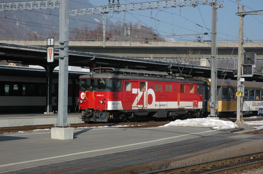 2713-0043-030313.jpg - ZB De 110.021-3 / Interlaken-Ost 3.3.2013