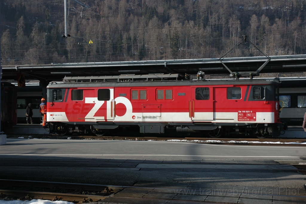 2714-0041-030313.jpg - ZB De 110.021-3 / Interlaken-Ost 3.3.2013