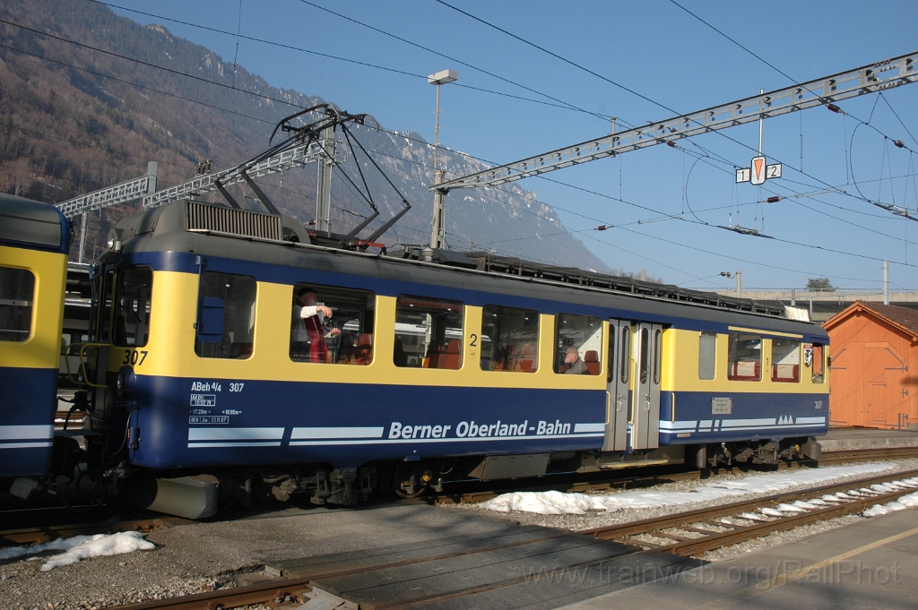 2715-0025-030313.jpg - BOB ABeh 4/4 307 "Wilderswil" / Interlaken-Ost 3.3.2013