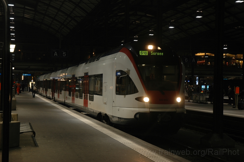 2717-0036-030313.jpg - SBB-CFF RABe 523.043 / Luzern 3.3.2013