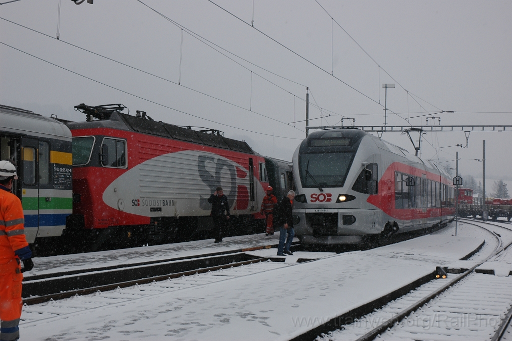 2735-0047-260313.jpg - SOB Re 446.018-4 + RABe 526.048-4 / Kaltbrunn 26.3.2013