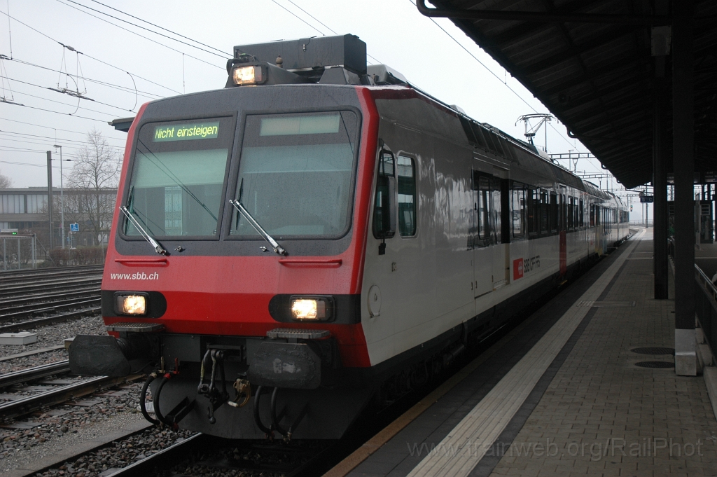 2737-0028-310313.jpg - SBB-CFF RBDe 560.254-5 / Rapperswil 31.3.2013