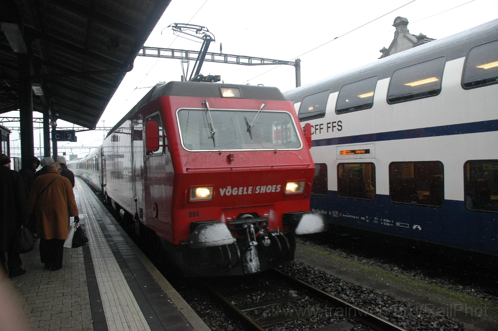 2737-0040-310313.jpg - SOB Re 456.094-2 "Herisau / Vögele" / Rapperswil 31.3.2013