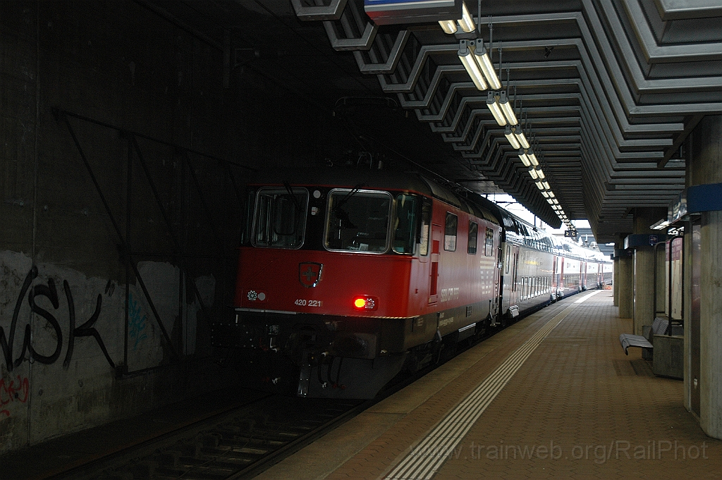 2737-0048-030413.jpg - SBB-CFF Re 420.221-4 / Stettbach 3.4.2013