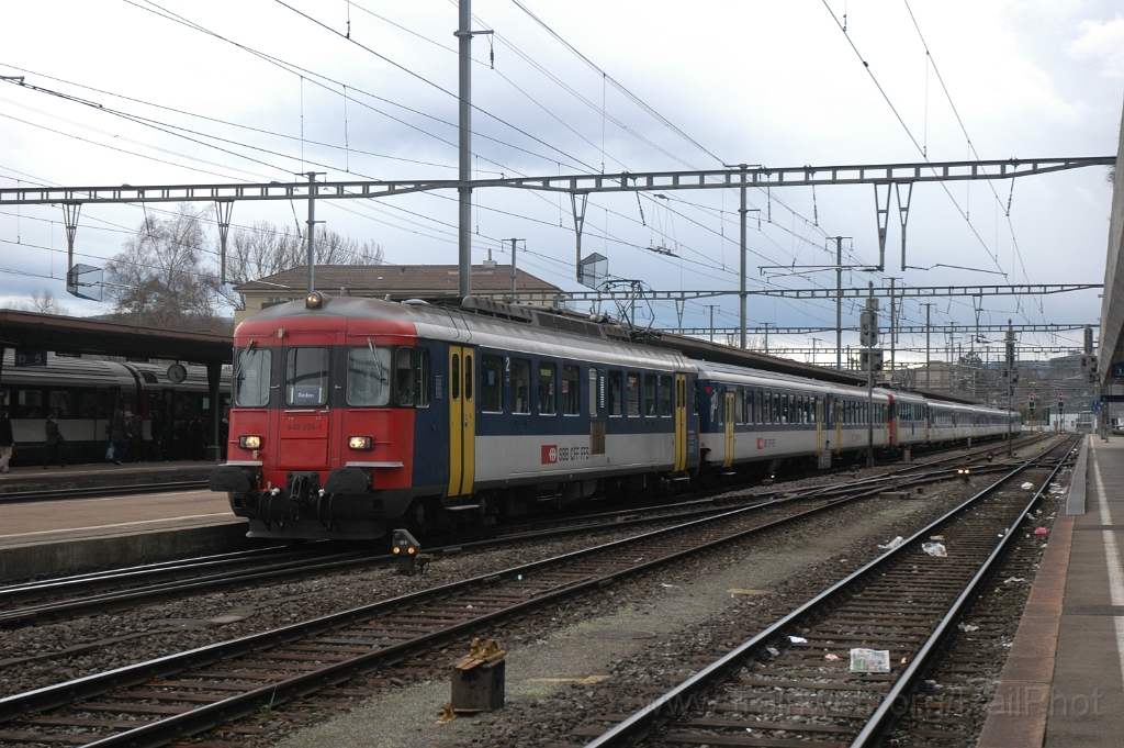 2745-0006-120413.jpg - SBB-CFF RBe 540.036-1 + 540.016-3 + 540.031-2 / Dietikon 12.4.2013