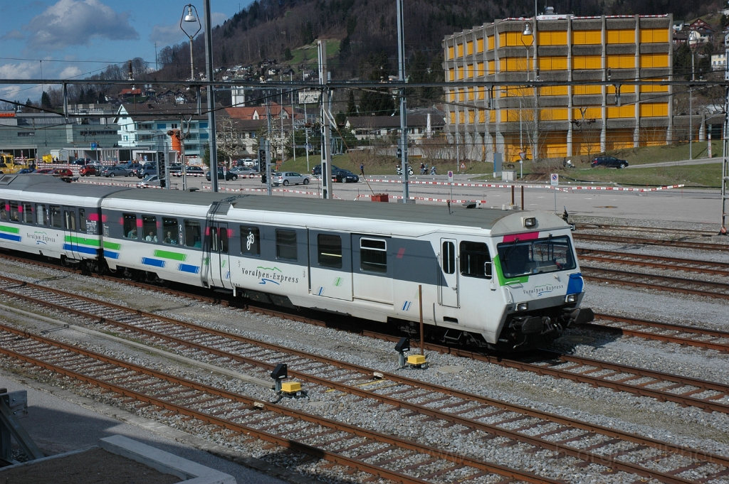 2746-0035-130413.jpg - SOB BDt 192 / Wattwil (Passerelle) 13.4.2013