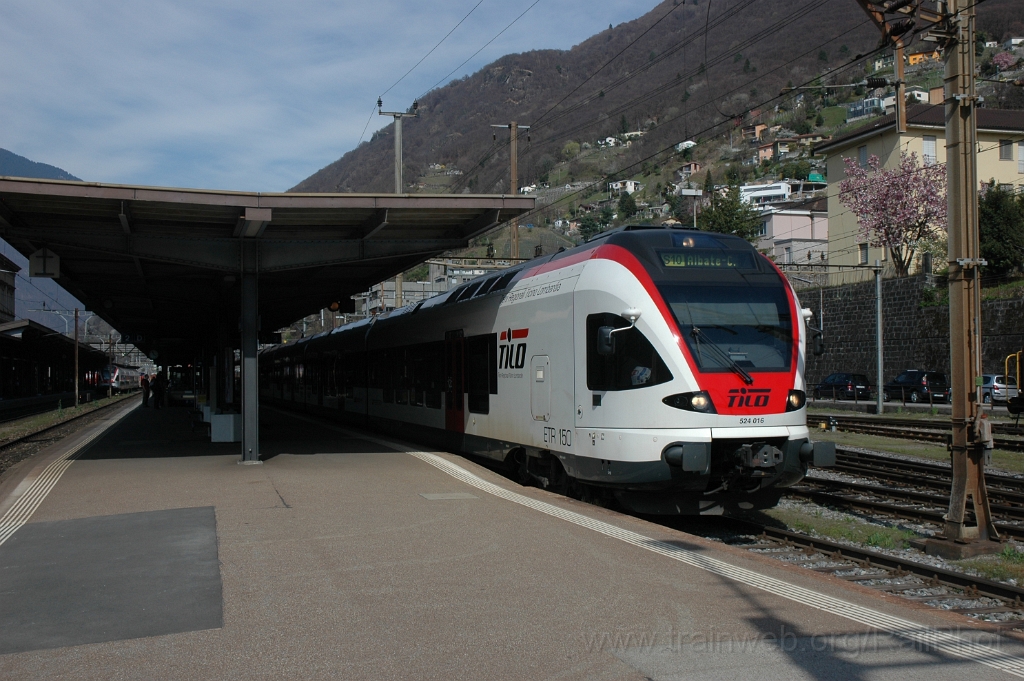 2760-0013-150413.jpg - TILO RABe 524.016 / Bellinzona 15.4.2013