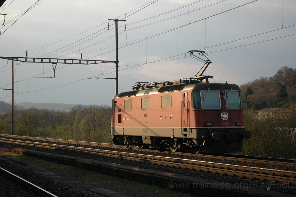 2769-0039-180413.jpg - SBB-CFF Re 4/4'' 11246 / Killwangen-Spreitenbach 18.4.2013