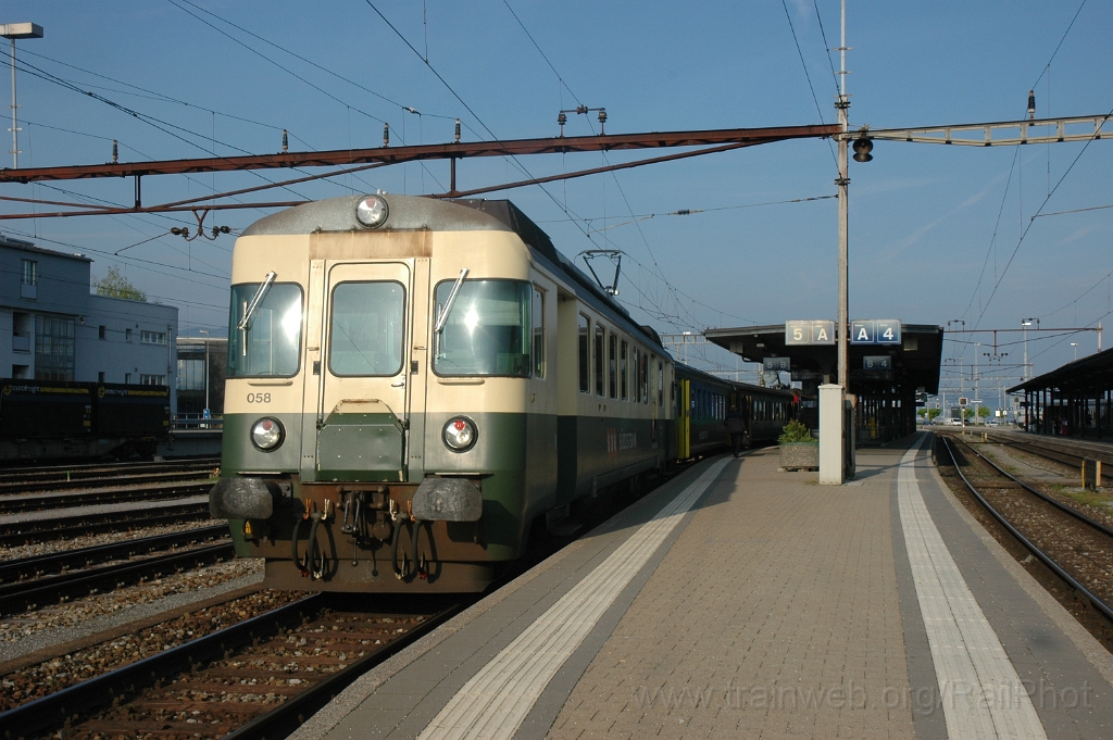 2790-0032-060513.jpg - SOB BDe 576.058-2 "Wollerau" / Rapperswil 6.5.2013