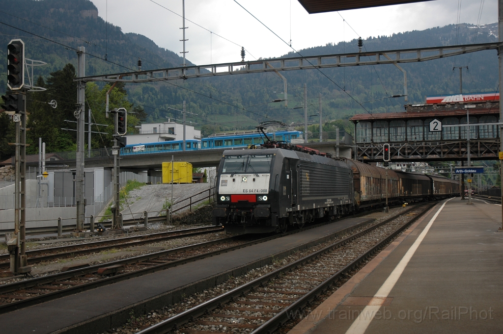 2794-0035-070513.jpg - MRCE ES 64 F4-088 / Arth-Goldau 7.5.2013