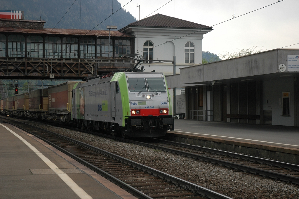 2795-0023-070513.jpg - BLS Re 486.504-4 / Arth-Goldau 7.5.2013