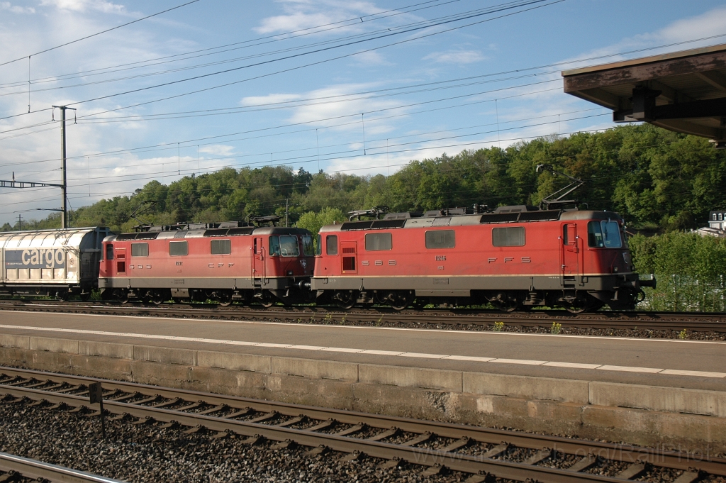 2798-0030-080513.jpg - SBB-CFF Re 4/4'' 11246 + 11232 / Killwangen-Spreitenbach 8.5.2013