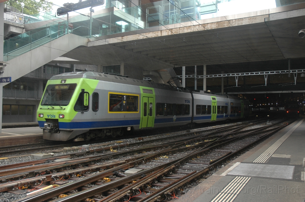 2829-0006-240513.jpg - BLS RABe 525.011-3 / Bern HB 24.5.2013