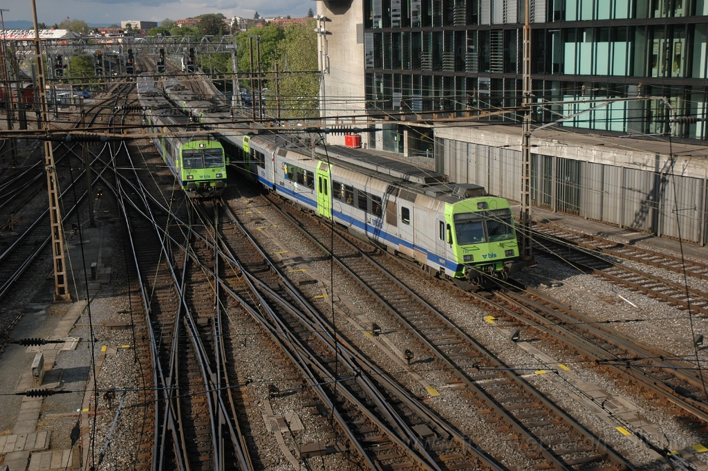 2829-0020-240513.jpg - BLS RBDe 565.733 + 565.726 / Bern HB 24.5.2013