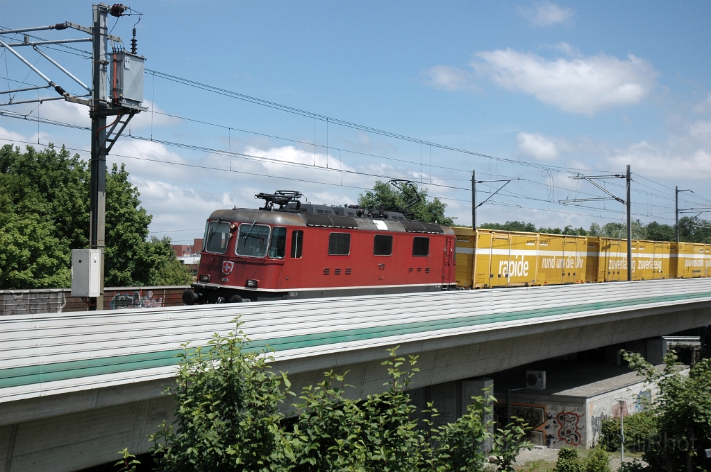 2832-0035-040613.jpg - SBB-CFF Re 4/4'' 11175 / Dübendorf (Hochbord) 4.6.2013