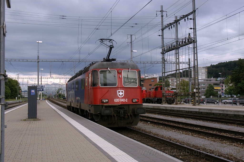 2833-0024-040613.jpg - SBB-CFF Re 620.042-2 "Monthey" / Pfäffikon SZ 4.6.2013