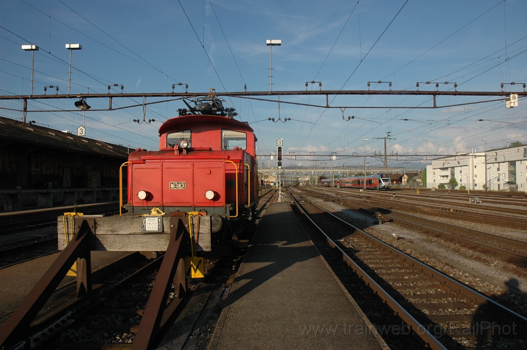 2835-0004-050613.jpg - SBB-CFF Ee 3/3 16383 + SOB RABe 526.056-7 + RABe 526.052-6 / Rapperswil 5.6.2013