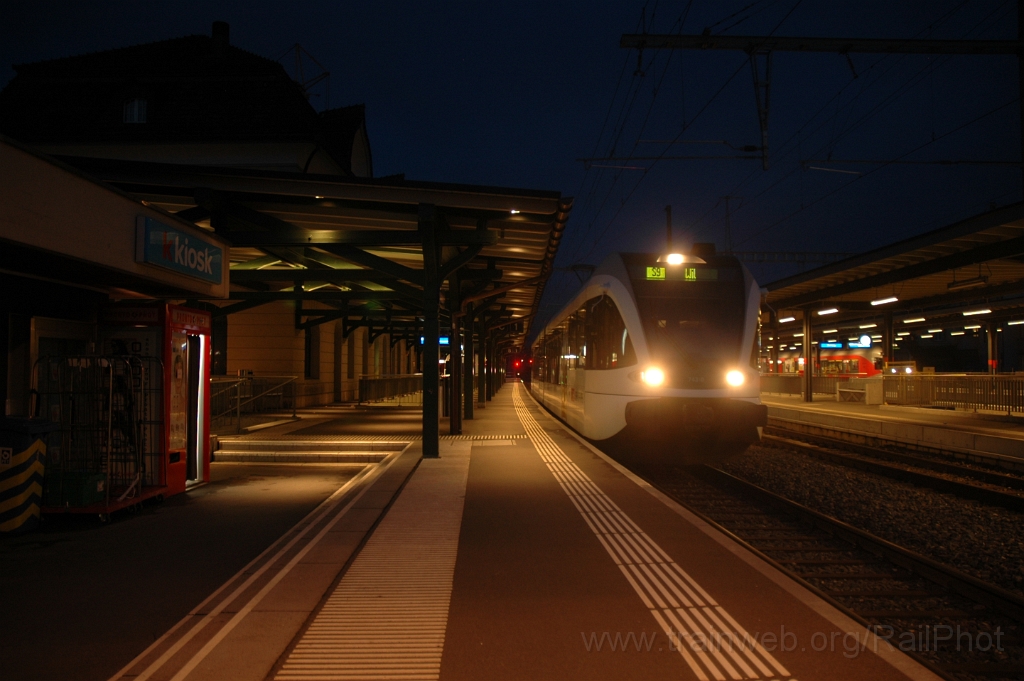 2837-0007-110613.jpg - Thurbo RABe 526.743-0 / Wattwil 11.6.2013