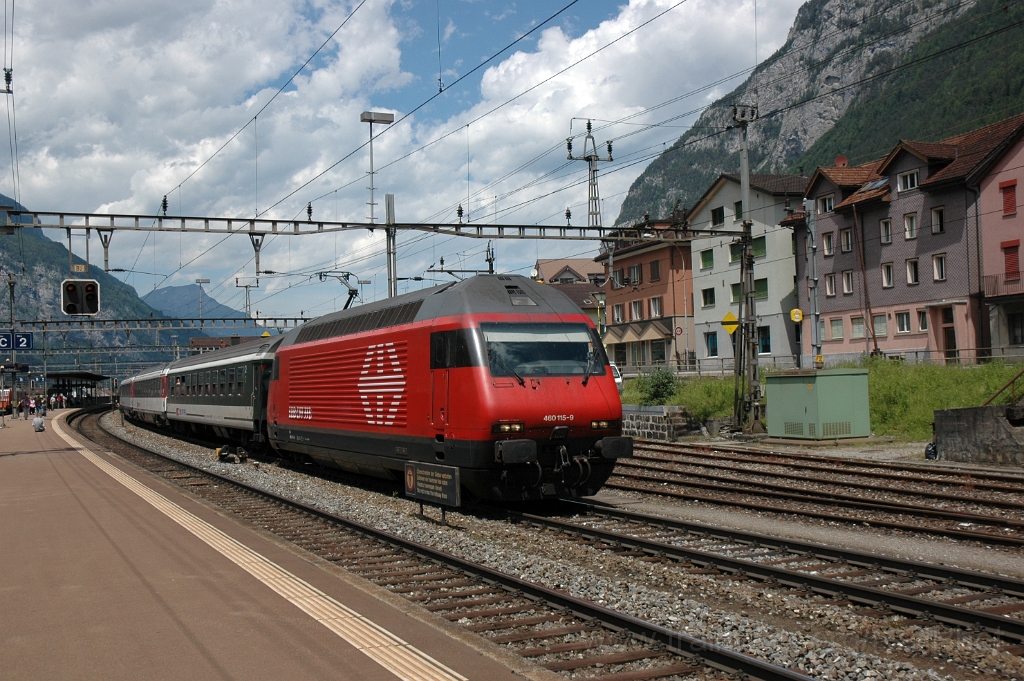 2842-0044-150613.jpg - SBB-CFF Re 460.115-9 "Heidiland" / Erstfeld 15.6.2013