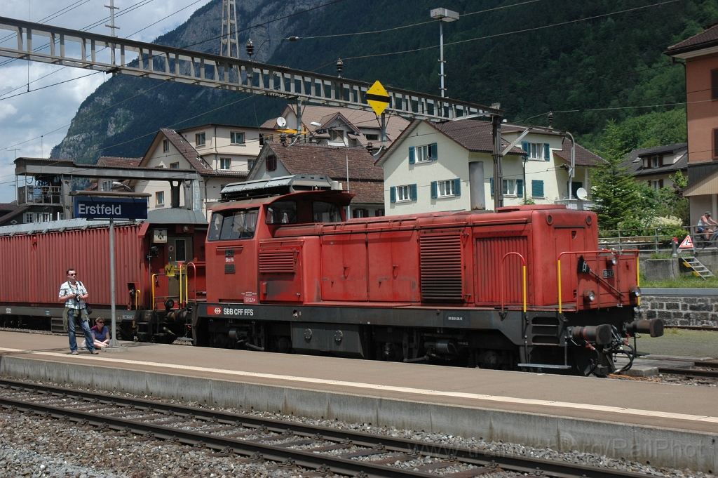 2843-0006-150613.jpg - SBB-CFF Bm 4/4 18437 / Erstfeld 15.6.2013