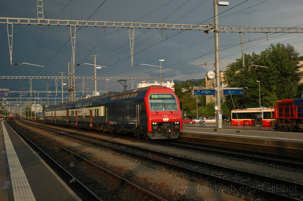 2848-0044-180613.jpg - SBB-CFF Re 450.014-6 "Männedorf" / Pfäffikon SZ 18.6.2013
