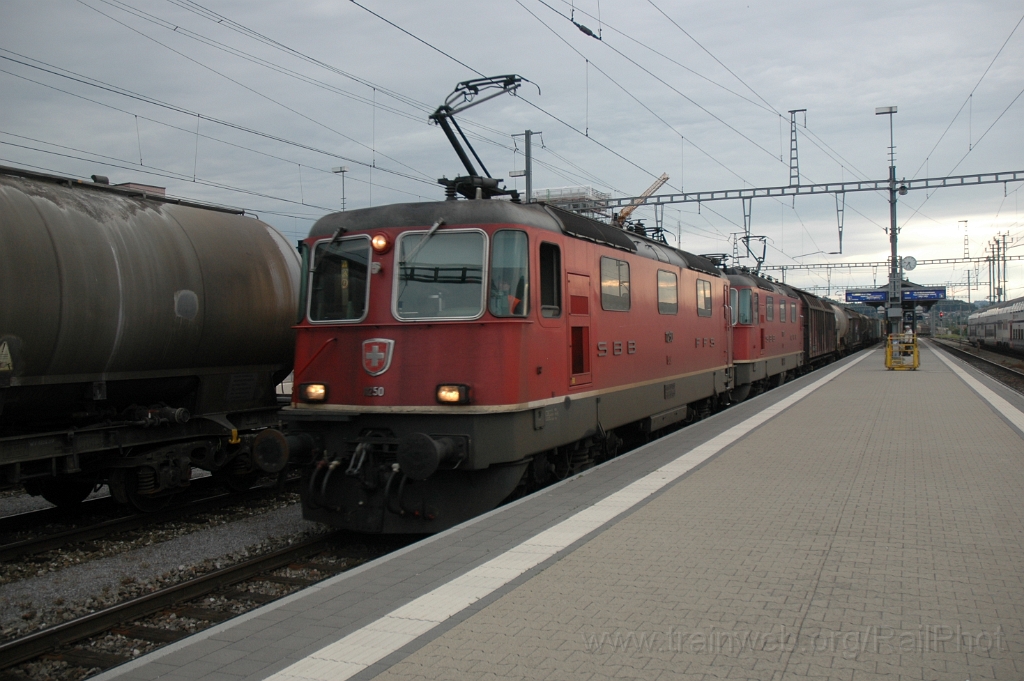 2856-0001-210613.jpg - SBB-CFF Re 4/4'' 11250 + 11243 / Pfäffikon SZ 21.6.2013